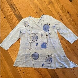 Jess & Jane Tunic 3/4 Sleeve Mineral Washed Graphic Pale Blue Cotton Top Size M
